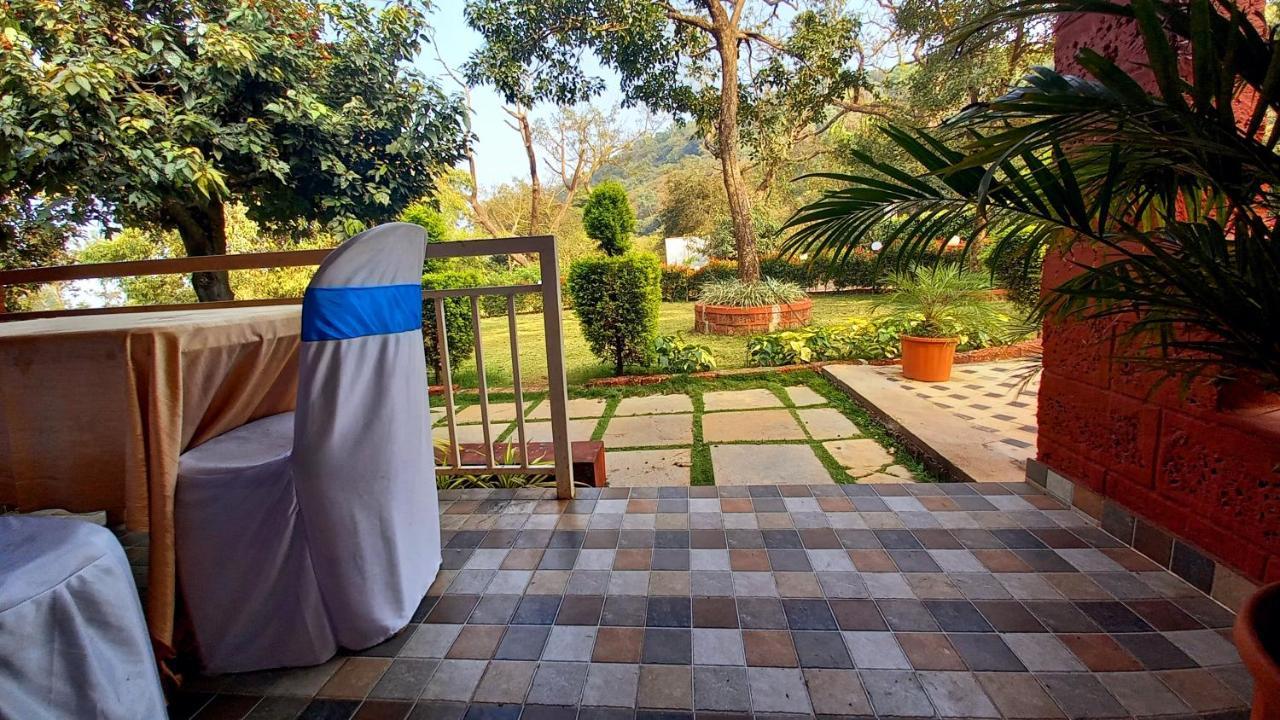 Serenity Resort Panhala Bagian luar foto