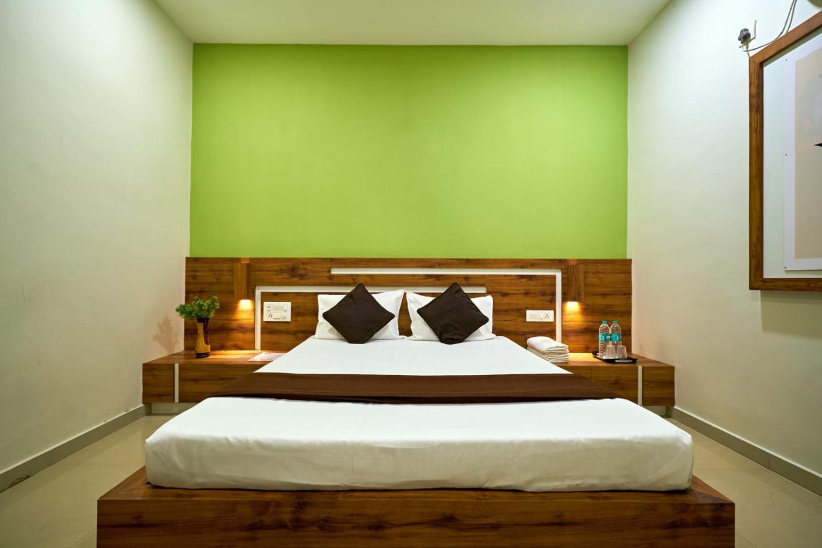 Serenity Resort Panhala Bagian luar foto